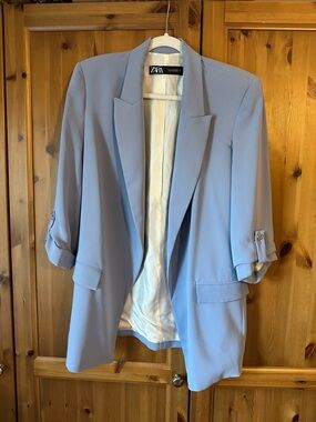 ZARA Pastel Blue Rolled-Sleeve Relaxed Blazer
